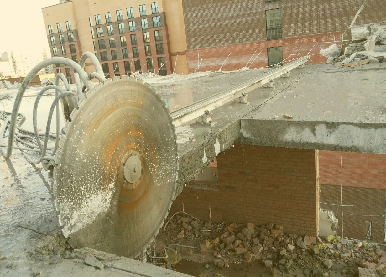 ДИСКОВАЯ РЕЗКА — робот Brokk, фото 4